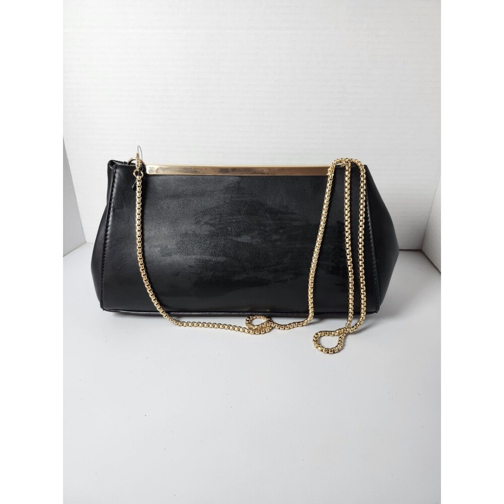 The Drop 11" × 6" Black Purse